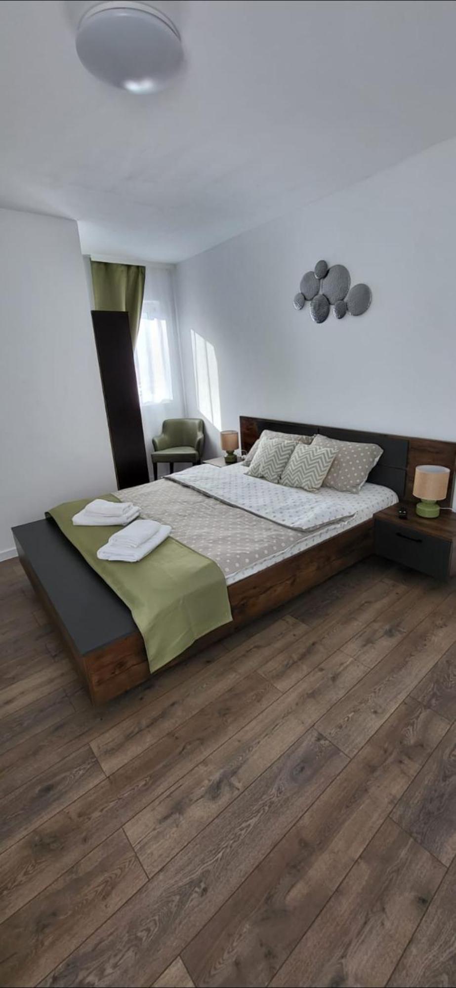 Huesca House Hotel Turda Buitenkant foto