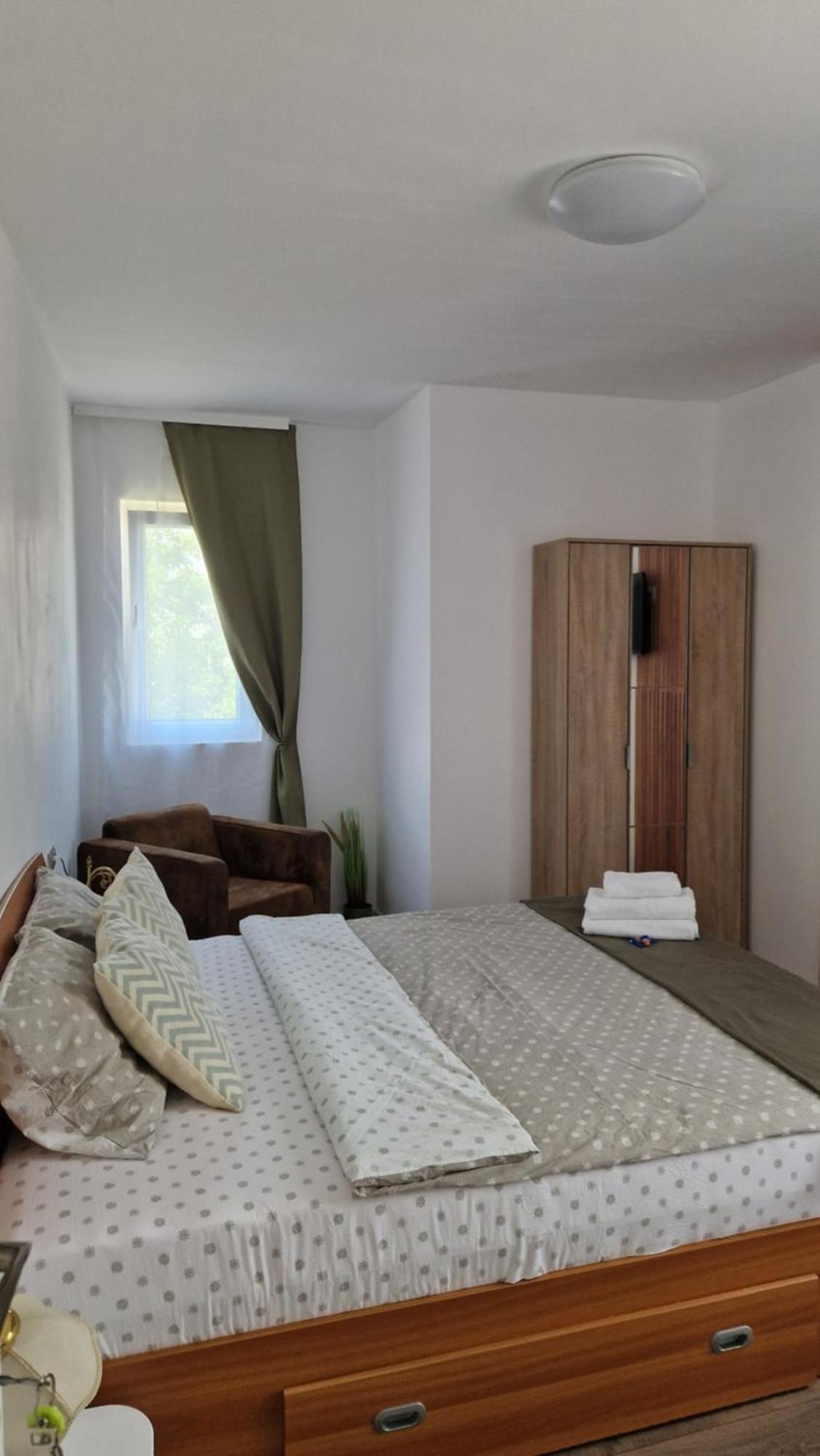 Huesca House Hotel Turda Buitenkant foto